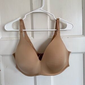 Soma nude Vanishing 360 Wireless bra size 38D